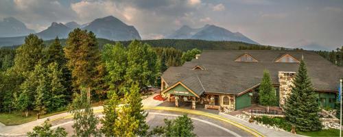 Lake Louise Inn